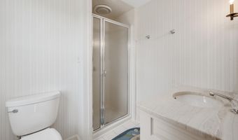 91 Allyn Ln, Barnstable, MA 02630