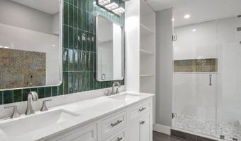 4917 ERIE St, Annandale, VA 22003