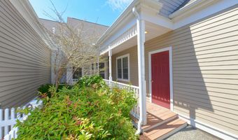 2 Candleberry Ct 2, Bourne, MA 02532