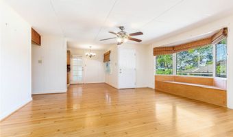 99-1178 Halawa Hts Rd, Aiea, HI 96701