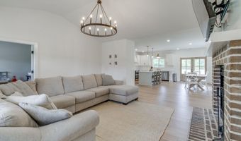 471 Mustang Rd, Camden, SC 29020