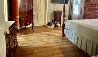 15173 Lorraine Rd, Biloxi, MS 39532