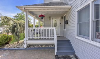 14 Dolan Ave, Aberdeen, NJ 07747