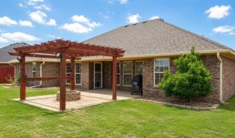 3101 White Tail Dr, Altus, OK 73521