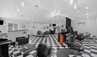 32 Throneberry Trl, Anderson, MO 64831