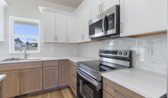 205 W 1st. St W, Carey, ID 83320