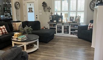 250 Saddlebrook Cir, Austin, AR 72007