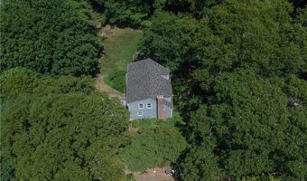 27 Fairway Dr, North Kingstown, RI 02852