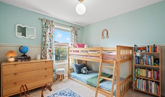 1637 KENWOOD Ave, Alexandria, VA 22302