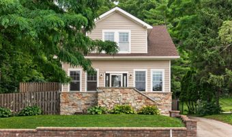 108 N Main St, Algonquin, IL 60102