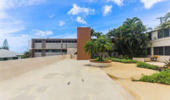 1423 Emerson St 105, Honolulu, HI 96813