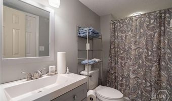 105 Moss Side Dr, Athens, GA 30607