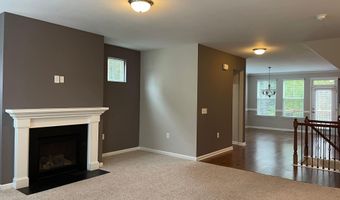 626 Edgewater Ridge Ct, Apex, NC 27523