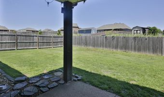 402 S CHINKAPIN Dr, Atoka, TN 38004