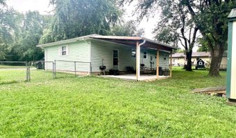 923 Rosemary St, Aurora, MO 65605