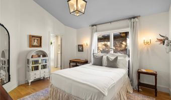 2566 S Clayton St, Denver, CO 80210