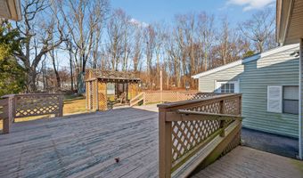 82 Colchester Commons, Colchester, CT 06415