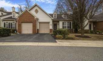 2004 GOLDEN MORNING Dr 30, Bowie, MD 20721