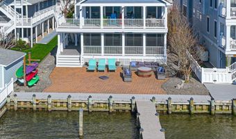 1502 BAY St, Fenwick Island, DE 19944