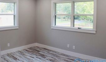 507 Longwood Dr, Arab, AL 35016