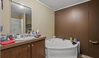 204 S Wickham St, Alvord, TX 76225
