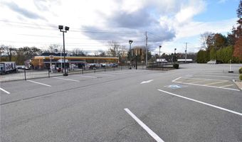 4115 Mendon Rd, Cumberland, RI 02864