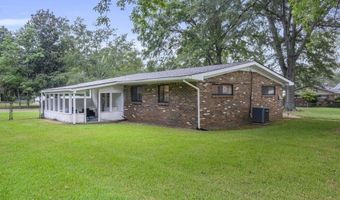 120 Cherokee Dr, Amory, MS 38821