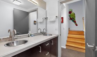 343 Platinum St SW B, Albuquerque, NM 87102