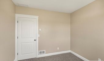 3700 S Founders Pointe Dr, Ammon, ID 83406