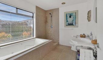 4594 Vista De La Patria, Del Mar, CA 92014