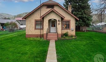 105 S Montana Ave, Absarokee, MT 59001