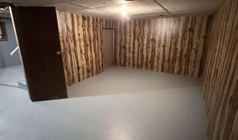 1517 NAVARINO St, Algoma, WI 54201