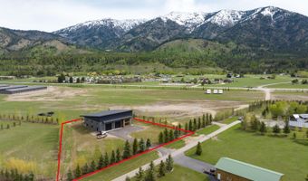 47 VILLAGE Ln, Alpine, WY 83128