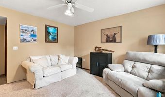 900 E Magnolia Dr, Brandon, SD 57005