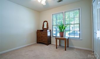 165 Spring Lake Dr, Athens, GA 30605