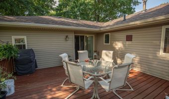 1415 E Linden St, Algona, IA 50511