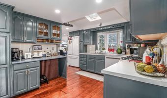 45 Maple Avenue Ext, Bethel, CT 06801