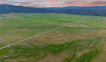 17 Gray Ln, Cascade, ID 83611