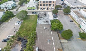 126 Main St, Bay St. Louis, MS 39520