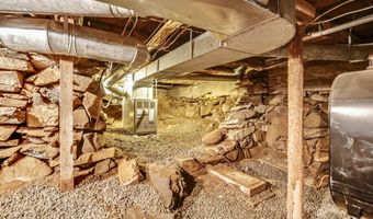 2066 Hinman Settler Rd, Brownington, VT 05860