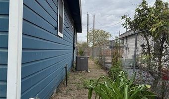 307 S Hawaii St, Alton, TX 78573