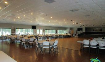 345 Waldorf Dr, Auburndale, FL 33823