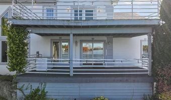 2076 S Long Lake Rd, Fenton, MI 48430