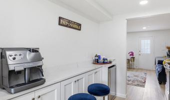 6382 PATIENCE Ct, Alexandria, VA 22315