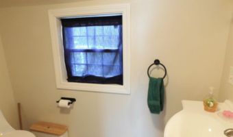 191 Main St, Alton, NH 03809