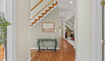 24176 SPRING MEADOW Cir, Aldie, VA 20105