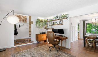 1954 Lakeview Dr, Avon, IN 46123