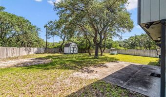 102 Mallard Dr, Aransas Pass, TX 78336