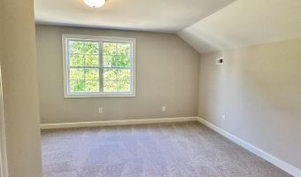 827 Fairway Rd, Ayden, NC 28513