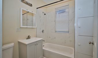 7154 S Honore St, Chicago, IL 60636